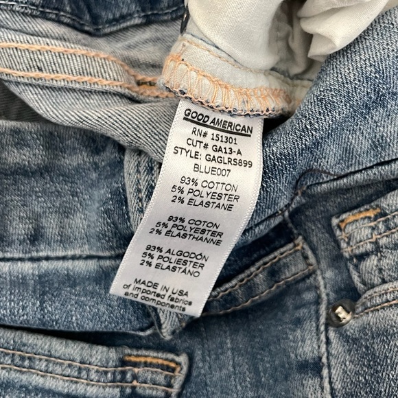 Good American | Light Wash Good Legs Step Hem High Waist Skinny Jeans Blue007 - Picture 4 of 5